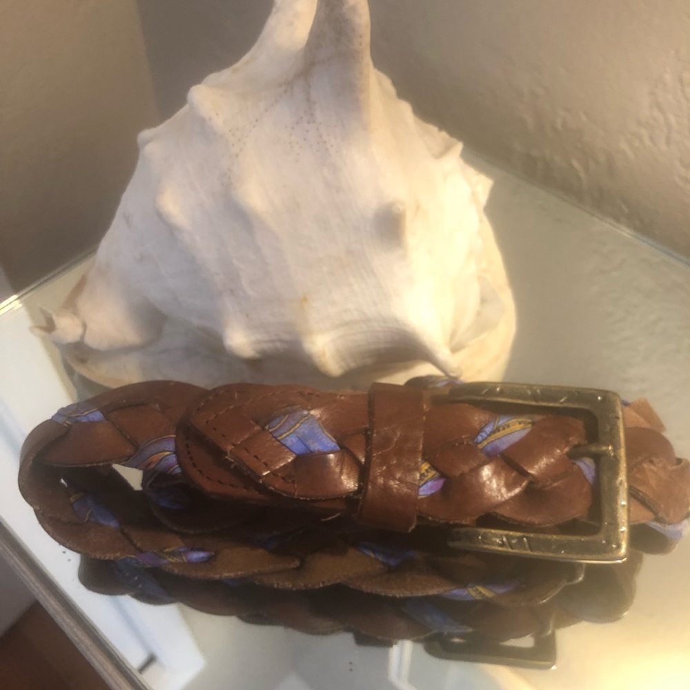 Robert Graham Belt